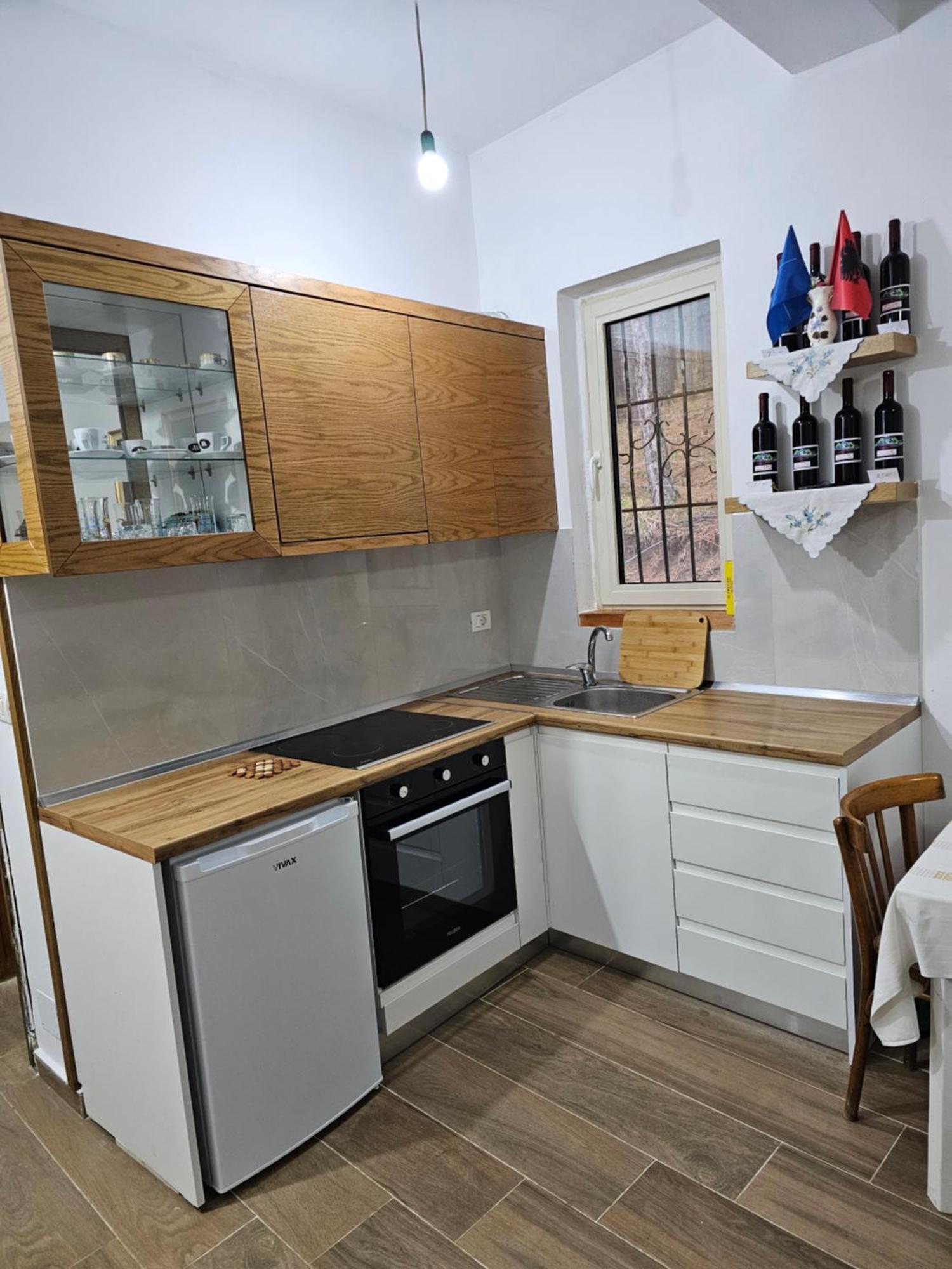 Bujtinat Skenderi Gjinar 2 Villa Ngoại thất bức ảnh