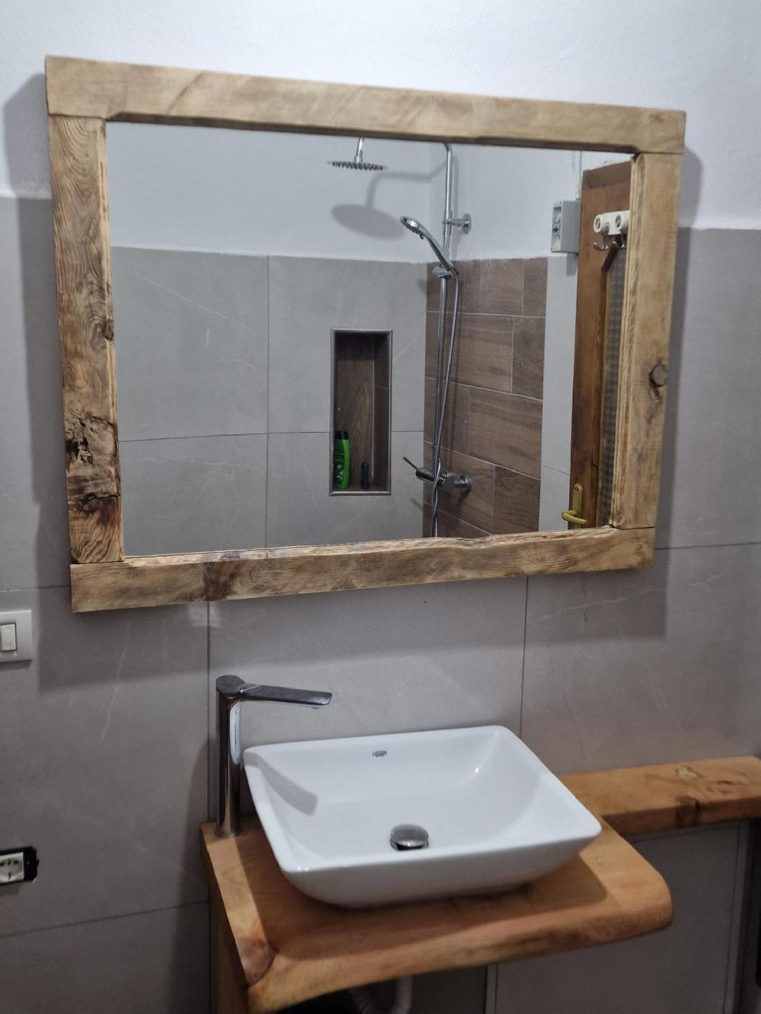 Bujtinat Skenderi Gjinar 2 Villa Ngoại thất bức ảnh